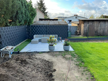 Mauerung an einer Einfahrt